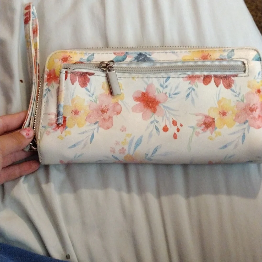 Wallet - Picture 3 of 3